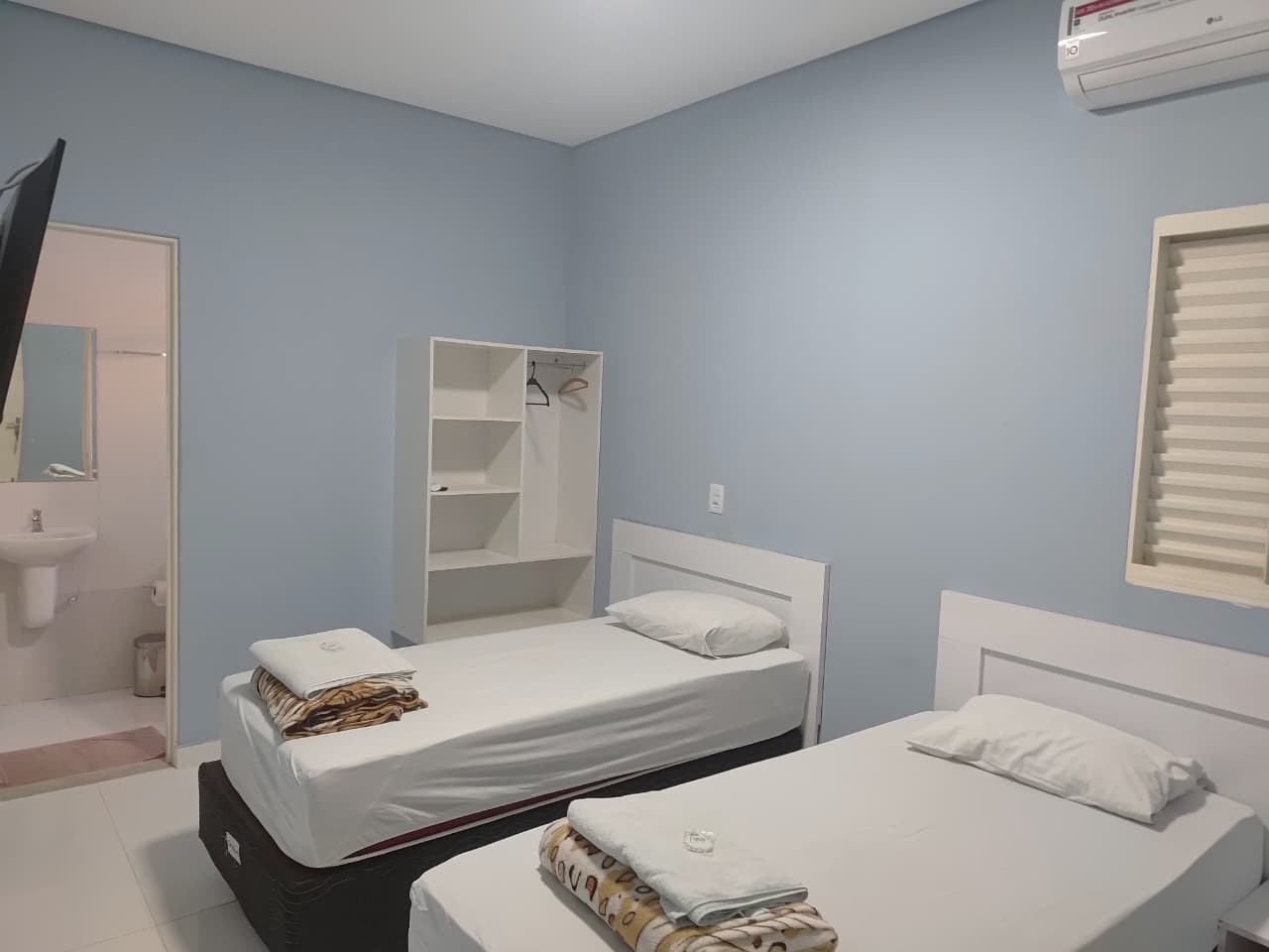 Quarto Duplo